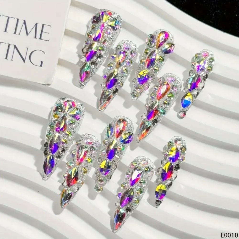 ✨ 10pc Iridescent Rhinestone Press-On Nails - Size L - Glam Long Coffin Set ✨ - Picture 3 of 6